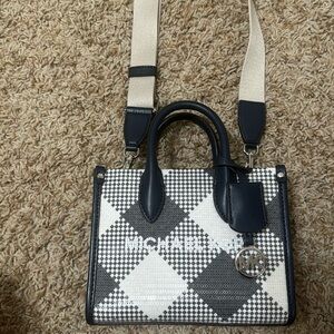 MK Mirella XS shopper cross body